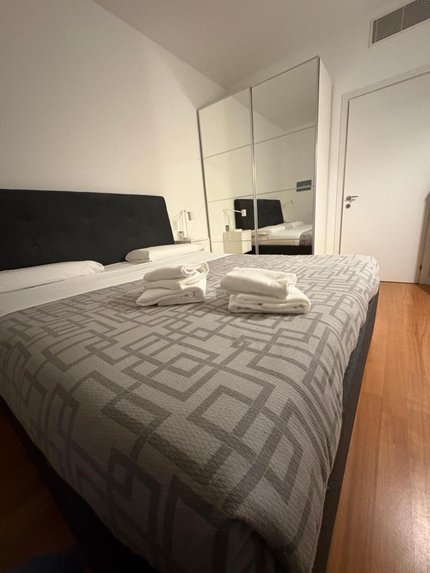Votre Maison A Milan Exterior photo